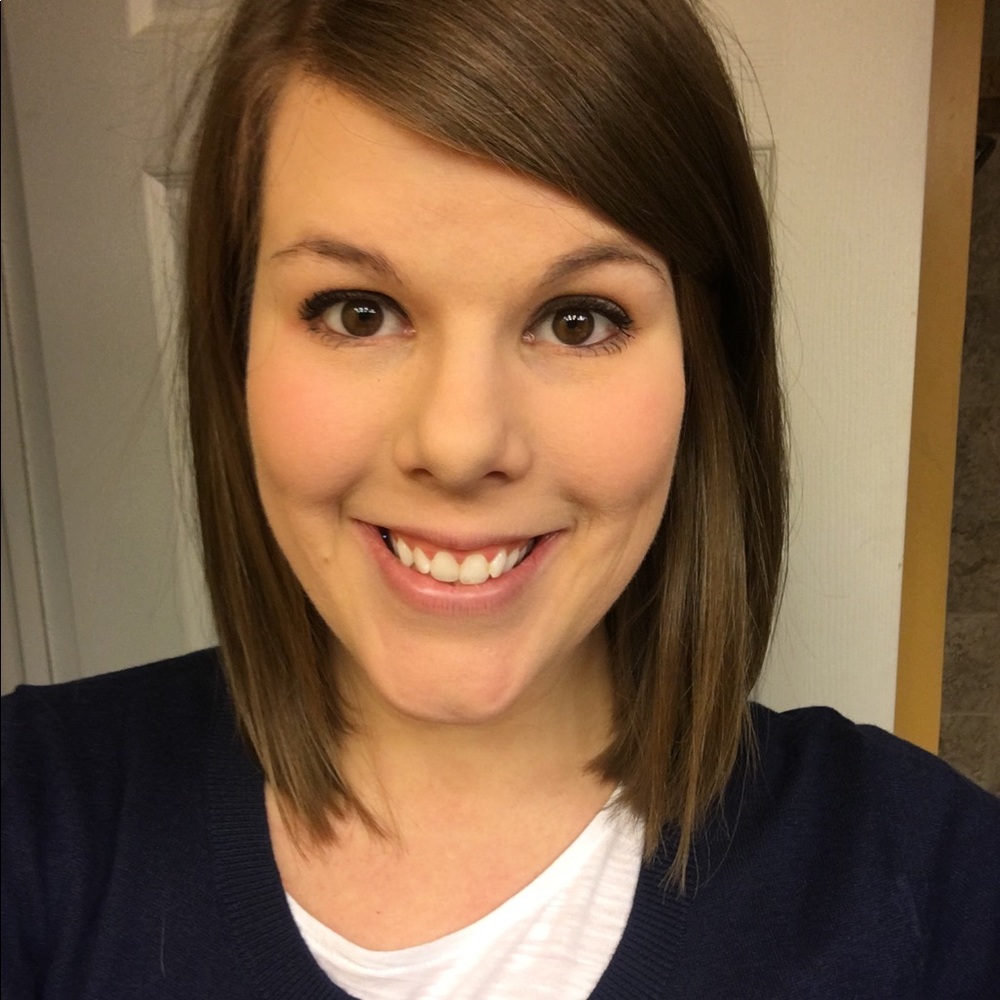 Meet your Posher, Anne